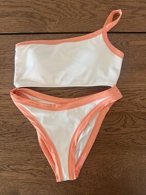 L*space Axel Bikini Top in Cream & Tangy Size Large